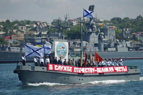 Репетиция парада к Дню ВМФ и Дню Флота Украины в Севастополе Репетиция парада к Дню ВМФ и Дню Флота Украины в Севастополе