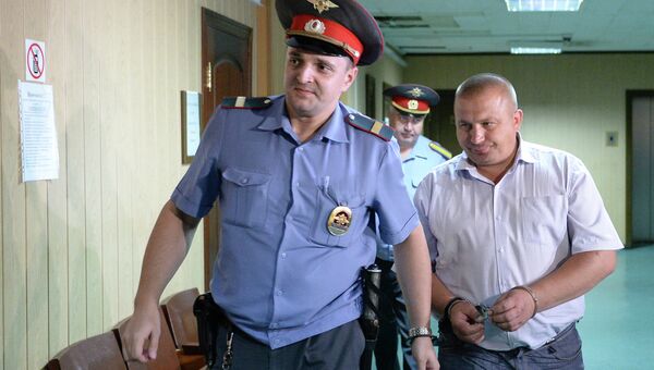 Бывший сотрудник полиции Владимир Черезов Бывший сотрудник полиции Владимир Черезов