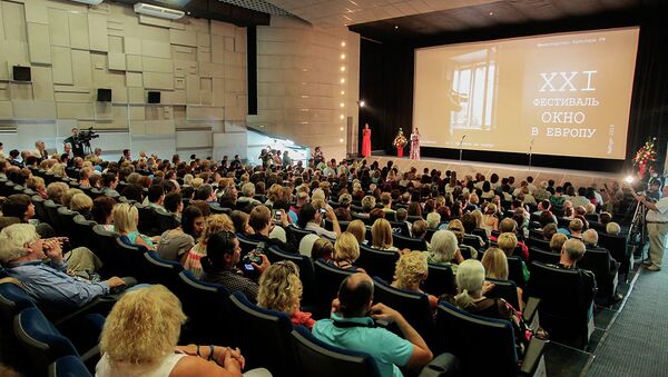 Открытие кинофестиваля Окно в Европу в Выборге. Архивное фото Открытие кинофестиваля Окно в Европу в Выборге. Архивное фото