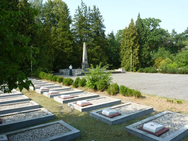 Советское военное кладбище в Кендзежин-Козле Советское военное кладбище в Кендзежин-Козле