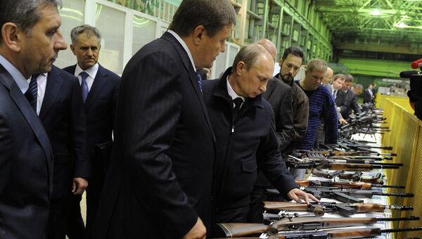 Рабочая поездка В.Путина в Ижевск, фото с места события Рабочая поездка В.Путина в Ижевск, фото с места события