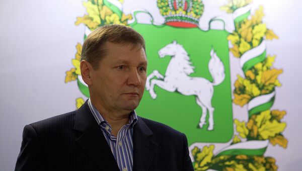 Главный тренер ФК Томь Василий Баскаков Главный тренер ФК Томь Василий Баскаков