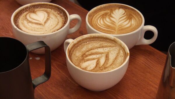 Latte Art - искусство рисования молоком на кофейной пене Latte Art - искусство рисования молоком на кофейной пене