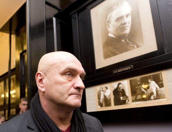 Актер Александр Балуев на праздновании 70-летия Школы-студии МХАТ Актер Александр Балуев на праздновании 70-летия Школы-студии МХАТ