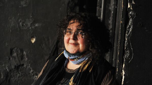 Елена Гремина, драматург, сценарист, руководитель Театр.Dос Елена Гремина, драматург, сценарист, руководитель Театр.Dос