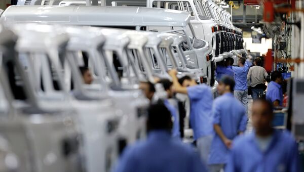Завод Volkswagen в Сан-Паоло, Бразилия. Архивное фото Завод Volkswagen в Сан-Паоло, Бразилия. Архивное фото