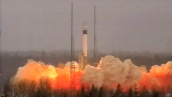 Запуск ракеты-носителя Рокот Запуск ракеты-носителя Рокот