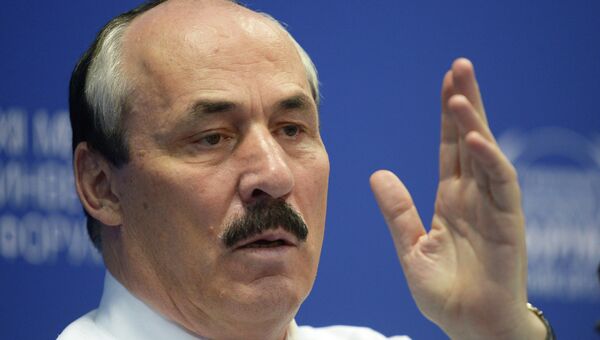 Глава Республики Дагестан Рамазан Абдулатипов. Архивное фото Глава Республики Дагестан Рамазан Абдулатипов. Архивное фото