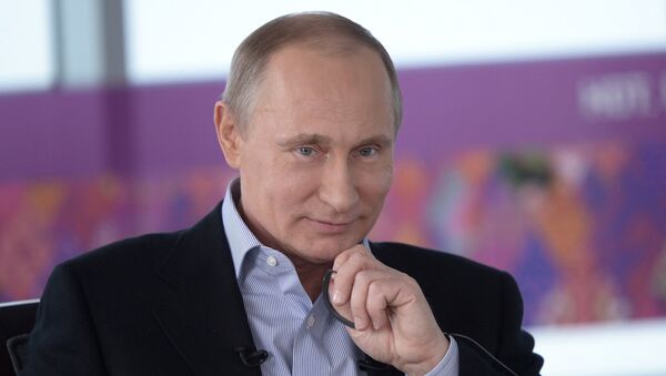 Президент России Владимир Путин во время интервью российским и иностранным СМИ Президент России Владимир Путин во время интервью российским и иностранным СМИ