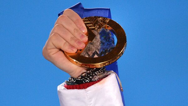 Золотая медаль Аделины Сотниковой Золотая медаль Аделины Сотниковой