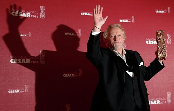 Актер Нильс Ареструп на 39-й церемонии вручения наград премии Сезар Актер Нильс Ареструп на 39-й церемонии вручения наград премии Сезар