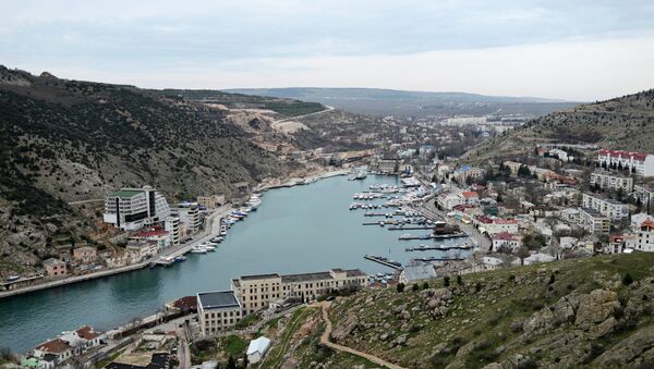 Города юго-западного побережья Крымского полуострова. Архивное фото Города юго-западного побережья Крымского полуострова. Архивное фото