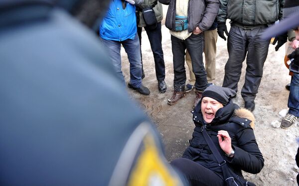 Акция у сносимого здания в Б. Козихинском переулке в Москве Акция у сносимого здания в Б. Козихинском переулке в Москве