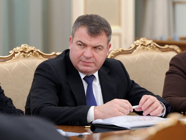 Анатолий Сердюков на заседании президиума правительства РФ Анатолий Сердюков на заседании президиума правительства РФ
