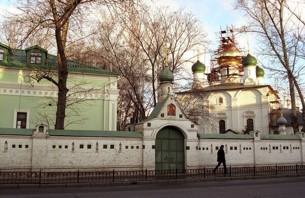 Сретенский мужской монастырь в Москве Сретенский мужской монастырь в Москве