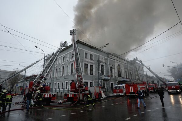 Пожар в театре Школа современной пьесы Пожар в театре Школа современной пьесы