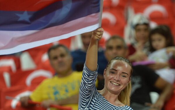 Болельщица сборной России Болельщица сборной России