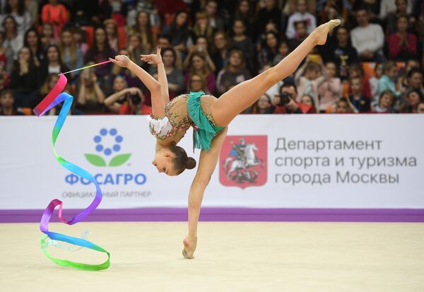 Арина Аверина (Россия) Арина Аверина (Россия)