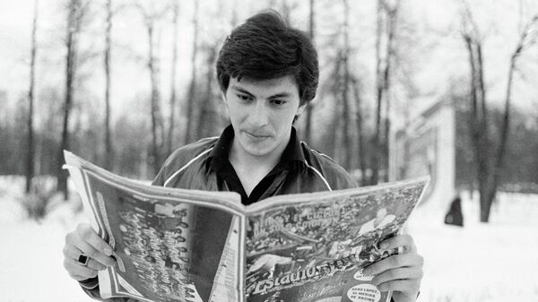 Вратарь сборной команды СССР по футболу Ринат Дасаев (1983 год) Вратарь сборной команды СССР по футболу Ринат Дасаев (1983 год)