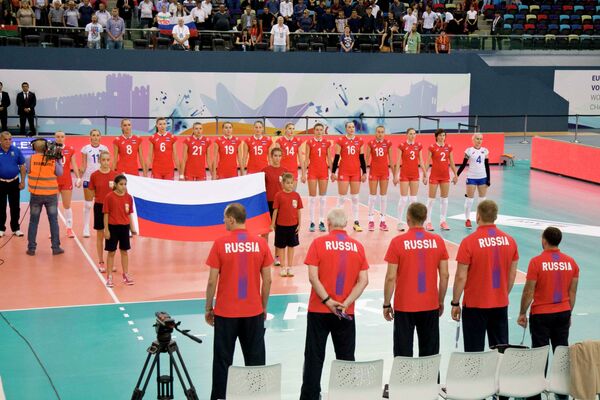 Волейболистки и тренерский штаб сборной России Волейболистки и тренерский штаб сборной России