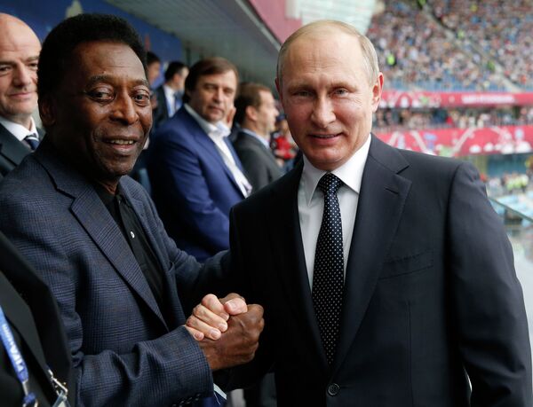 Владимир Путин и Пеле Владимир Путин и Пеле