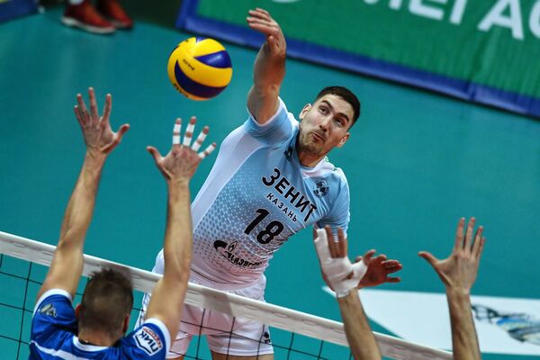 Игрок ВК Зенит-Казань Максим Михайлов Игрок ВК Зенит-Казань Максим Михайлов