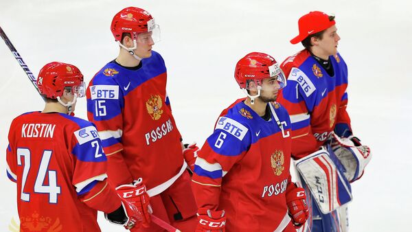 Хоккеисты молодежной сборной России Клим Костин, Анатолий Елизаров, Егор Зайцев и Алексей Мельничук (слева направо) Хоккеисты молодежной сборной России Клим Костин, Анатолий Елизаров, Егор Зайцев и Алексей Мельничук (слева направо)
