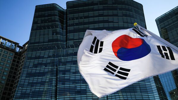 Южная Корея выразила надежду на восстановление связи с КНДР