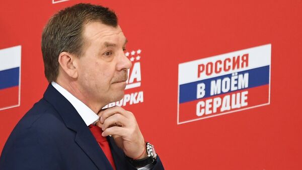 Главный тренер сборной России Олег Знарок Главный тренер сборной России Олег Знарок