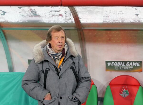 Главный тренер Локомотива Юрий Сёмин Главный тренер Локомотива Юрий Сёмин