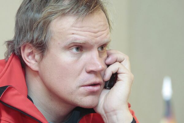 Денис Тихомиров Денис Тихомиров