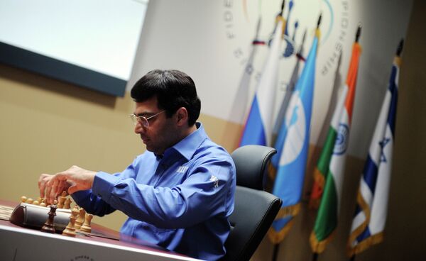 Вишванатан Ананд Вишванатан Ананд