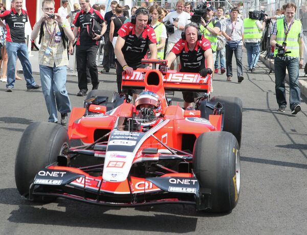 Болид команды Marussia Болид команды Marussia