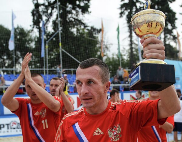 Игрок сборной России Юрий Горчинский Игрок сборной России Юрий Горчинский