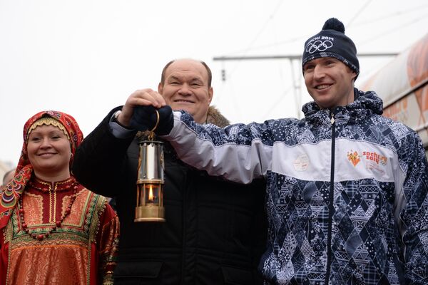 Губернатор Пензенской области Василий Бочкарев (в центре) Губернатор Пензенской области Василий Бочкарев (в центре)