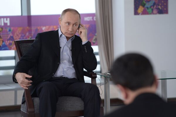 В.Путин дал интервью российским и иностранным СМИ В.Путин дал интервью российским и иностранным СМИ