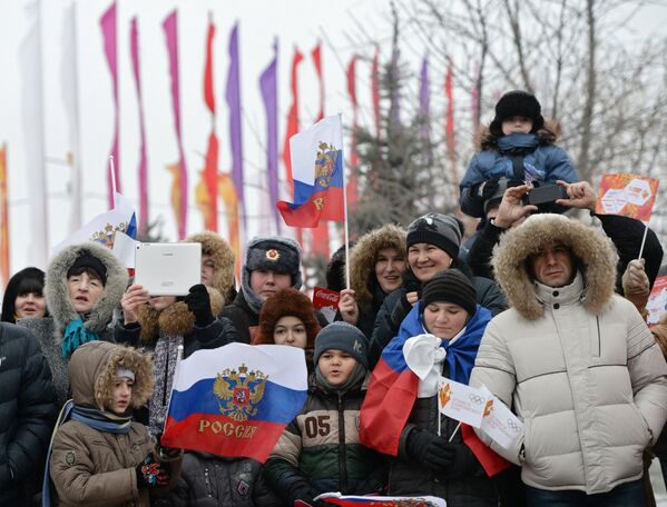 Эстафета Олимпийского огня. Ростов-на-Дону Эстафета Олимпийского огня. Ростов-на-Дону