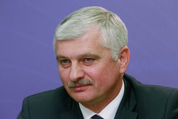Президент Сурдлимпийского комитета России Александр Романцов на пресс-конференции, посвященной зимним Сурдлимпийским играм 2015 Президент Сурдлимпийского комитета России Александр Романцов на пресс-конференции, посвященной зимним Сурдлимпийским играм 2015
