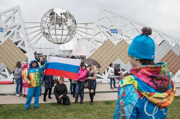 Открытие скульптурной композиции Стена чемпионов Игр Открытие скульптурной композиции Стена чемпионов Игр
