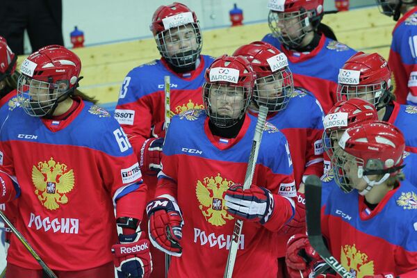 Игроки женской сборной России по хоккею Игроки женской сборной России по хоккею