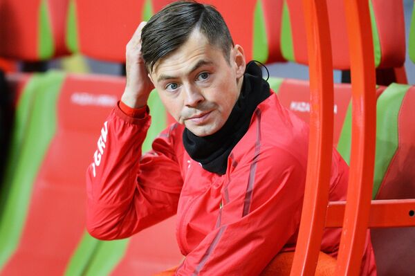 Полузащитник Рубина Динияр Билялетдинов Полузащитник Рубина Динияр Билялетдинов