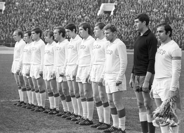 Сборная команда СССР по футболу 1972 года Сборная команда СССР по футболу 1972 года