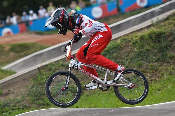 Ярослава Бондаренко на чемпионате России по велоспорту BMX в Москве Ярослава Бондаренко на чемпионате России по велоспорту BMX в Москве